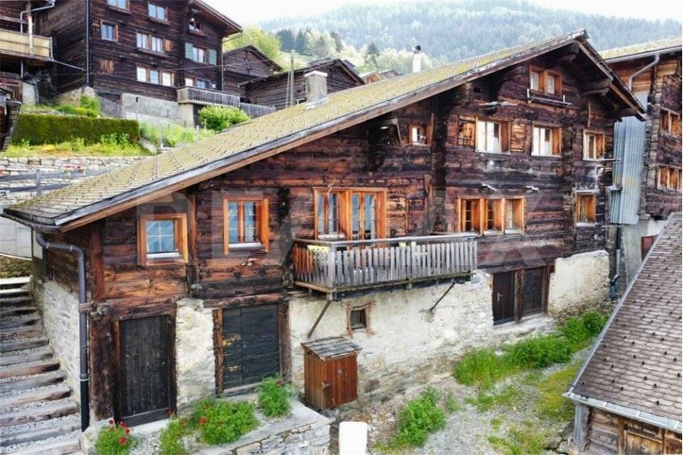 Properties For Sale in Albinen (3955)