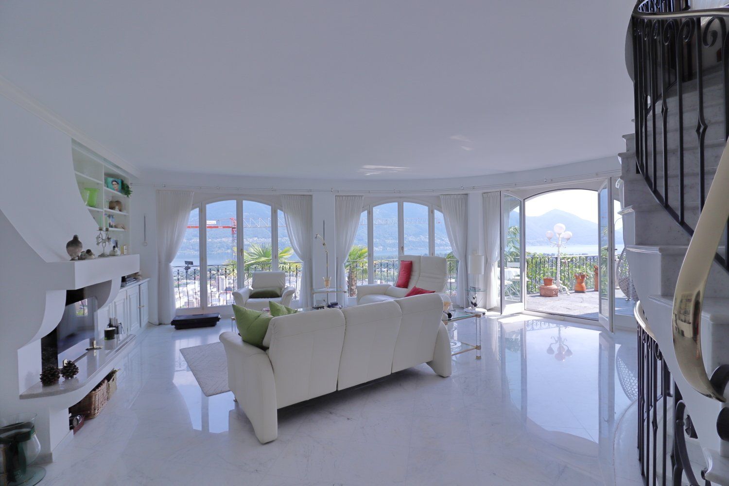 Houses For Sale in Locarno