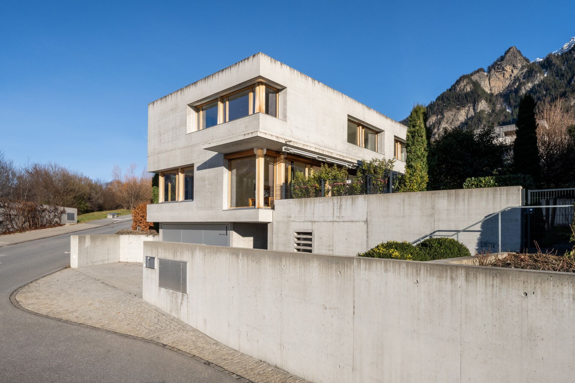 Houses For Sale in Chur (7000)