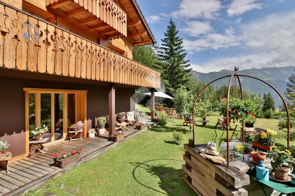 Apartments For Sale in ChampexLac (1938)