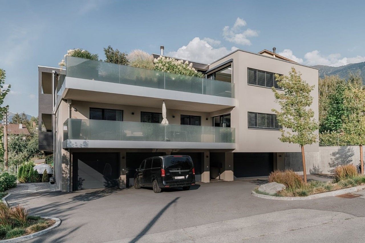 Apartments For Rent in Brig (3900)