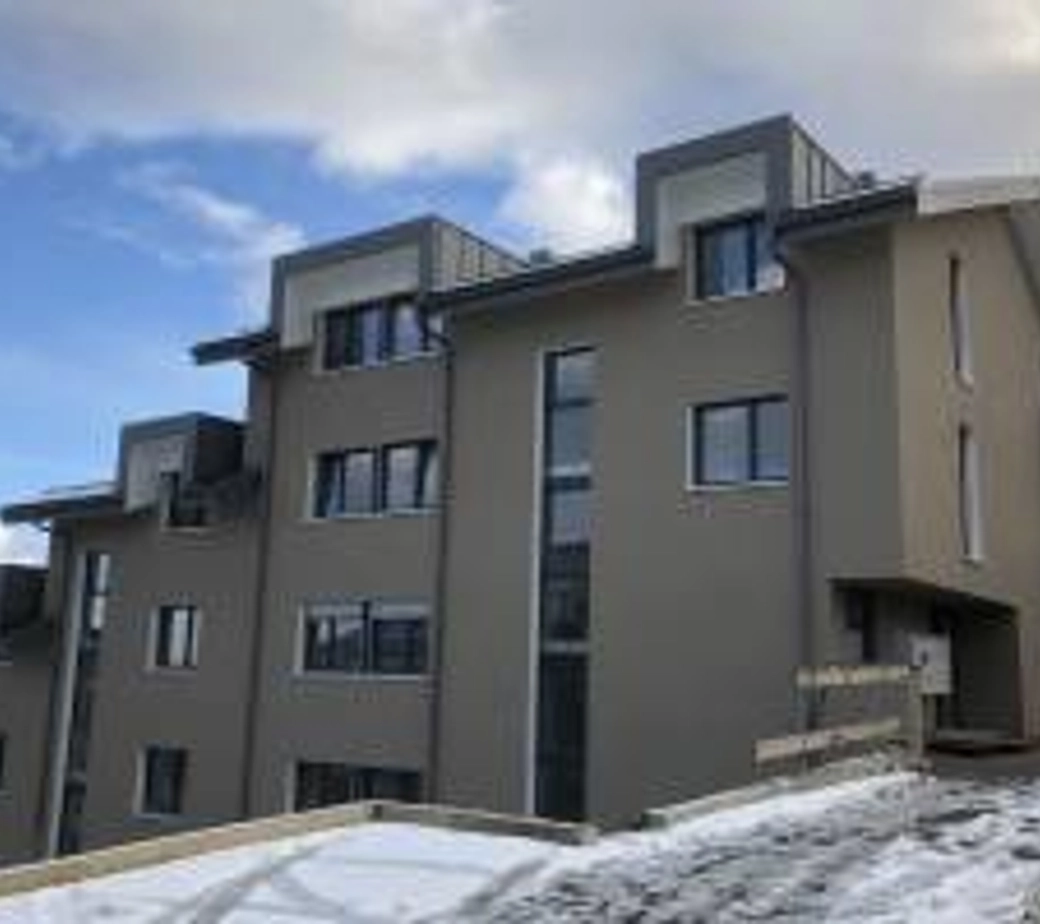 Local commercial avec vitrine