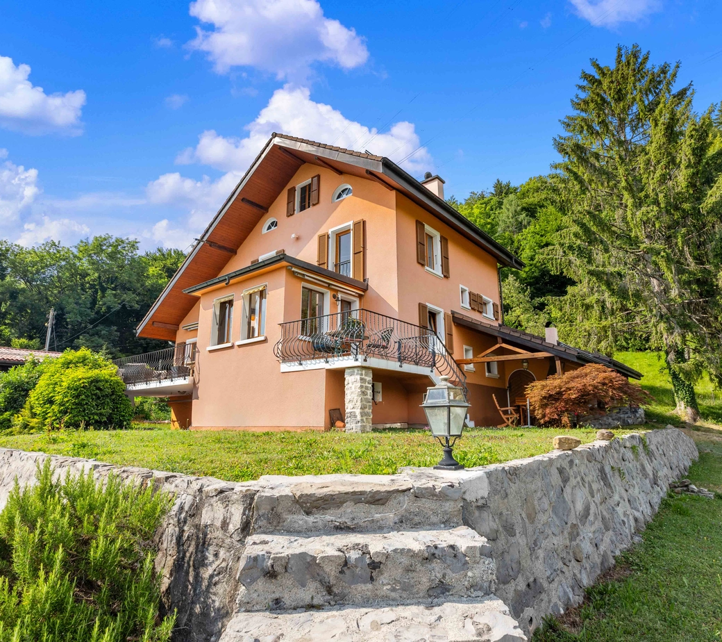 Magnifique villa de 6,5 pces sur les hauts de Blonay