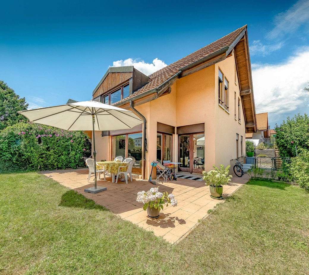 En Exclusivité! Jolie jumelle à Gland!