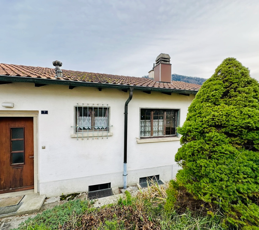 Maison mitoyenne à rénover
