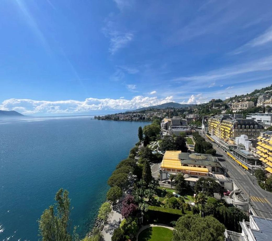 GRANDE CHAMBRE DOUBLE DANS HOTEL MONA