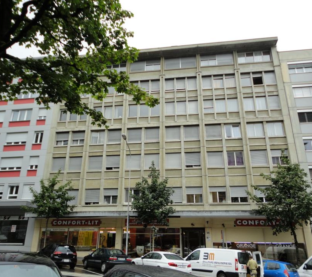 Local/dépôt au 1er étage