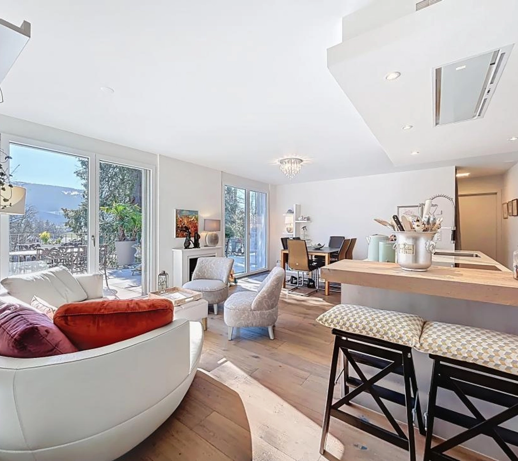 OPPORTUNITE - ESPACES GENEREUX AU CALME