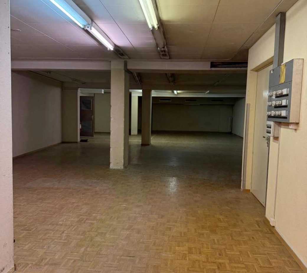 Local/dépôt au 1er étage