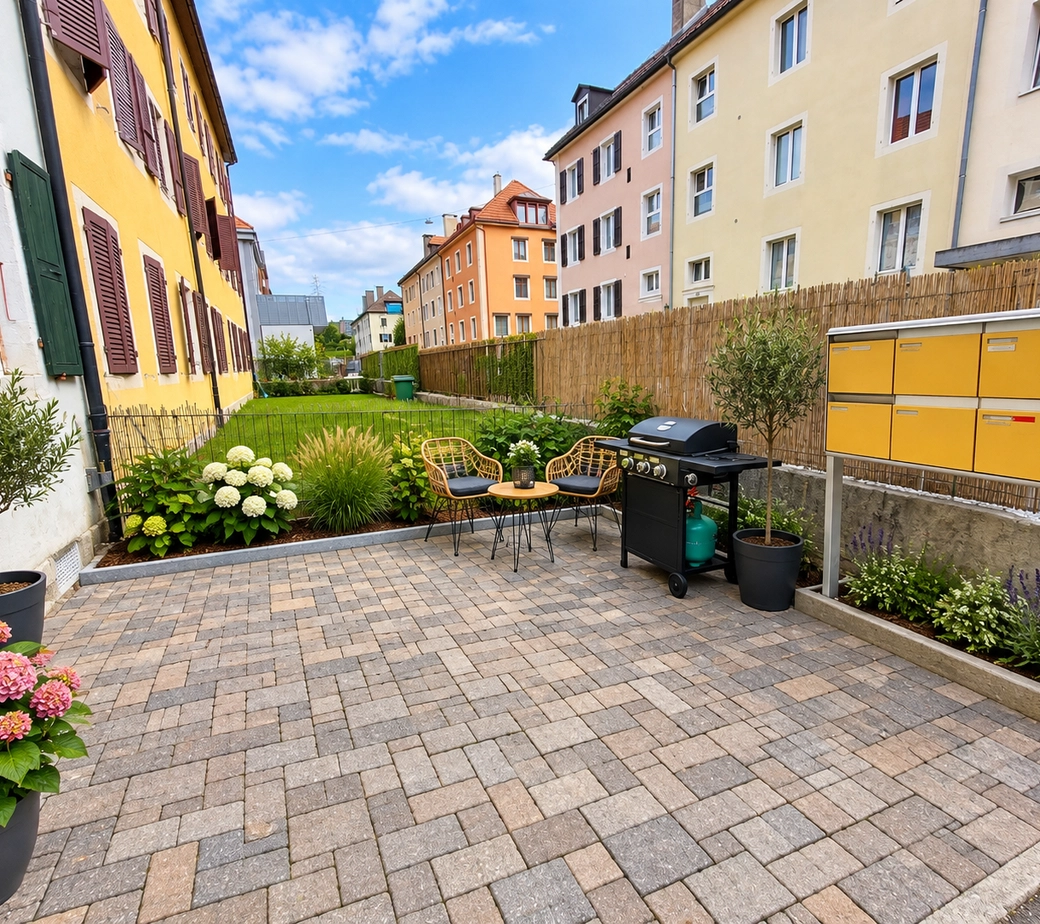 Maison jumelée composée de 5 appartements entièrement rénovés