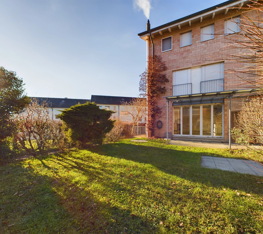 Familienfreundlich, mit Garten und Aussicht