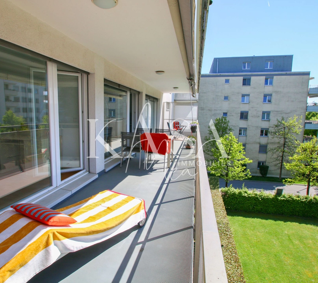 Situation idéale proche M1 - Bel appartement-terrasse de 4.5 pièces