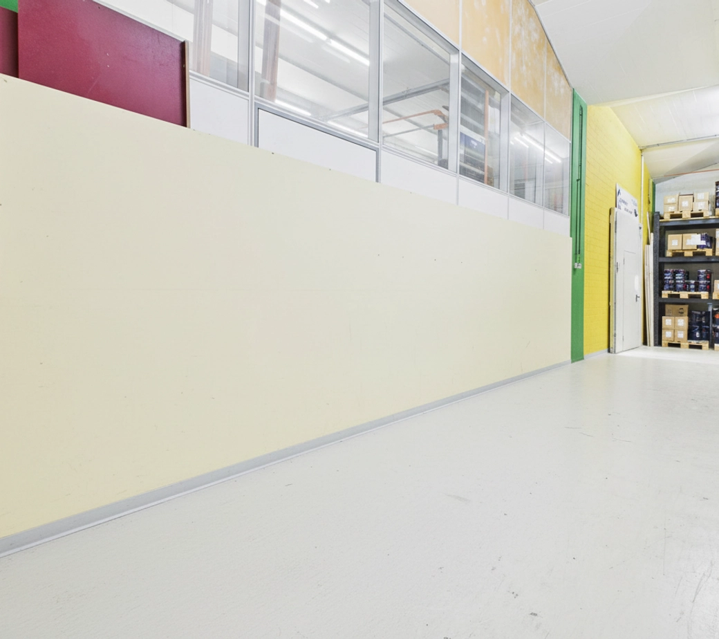 Vielseitig nutzbare Gewerbefläche 140 m² – ideal für Schreinerei, Lager oder Elektrogeschäft