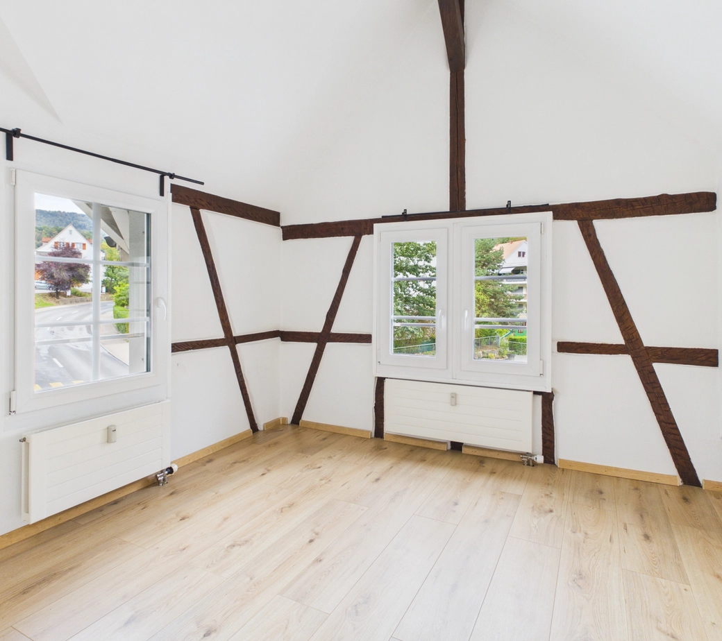 Charmante Maisonettewohnung mit neuer Küche, eigener Waschmaschine und viel Platz