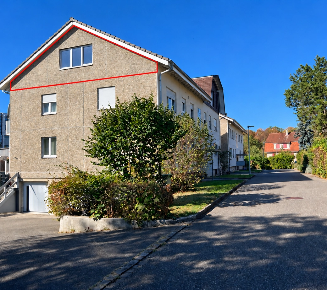 1-Zimmer-Wohnung mit schöner Aussicht, grossem Parkplatz und Ausbauoptionen