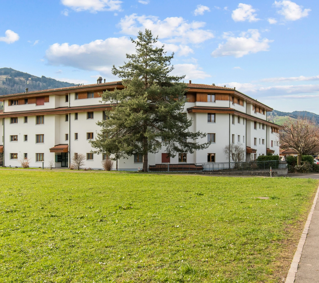 Perfekte 5,5-Zimmer-Wohnung in Siebnen mit idealer Lage