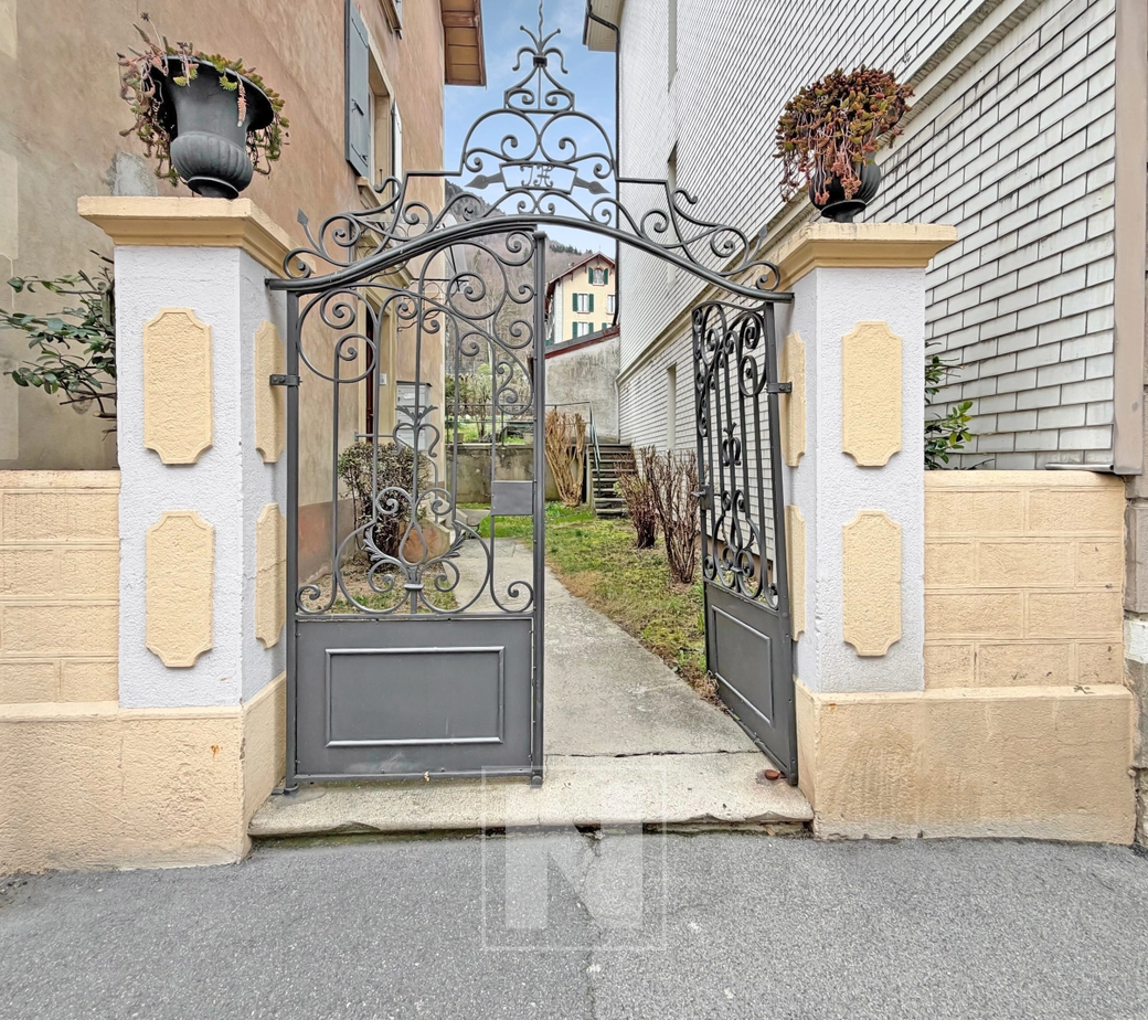 Immeuble de rendement avec 3 habitations à Vallorbe