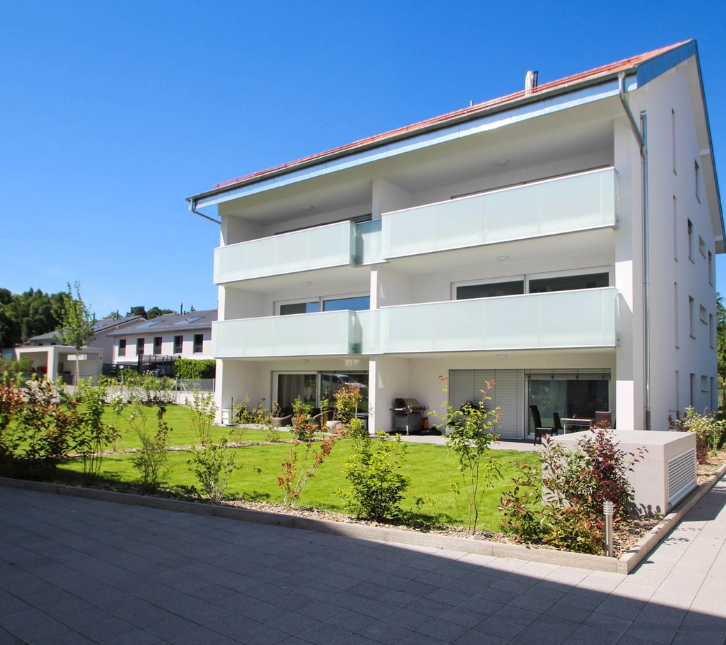 Très bel appartement de 3,5 pièces en rez-de-chaussée avec terrasse