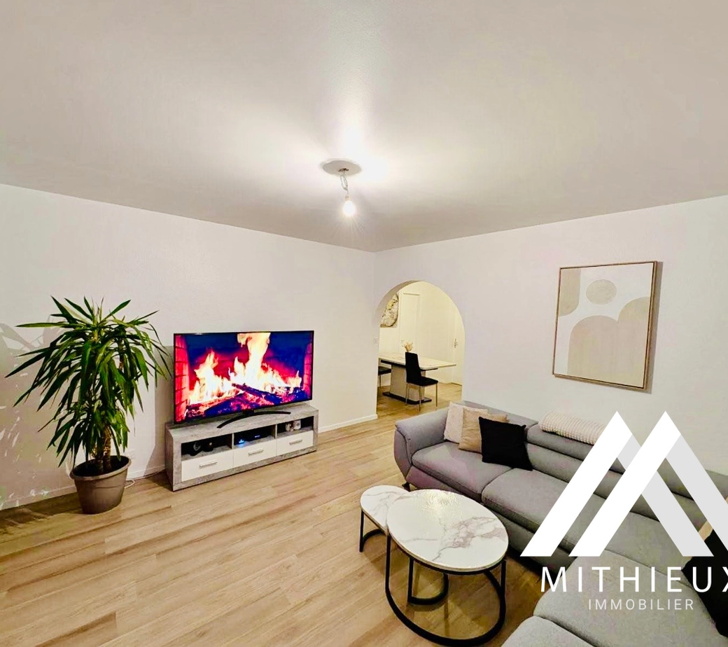 APPARTEMENT TRAVERSANT 82 M2 - 4 PCES ! HYPER-CENTRE SION