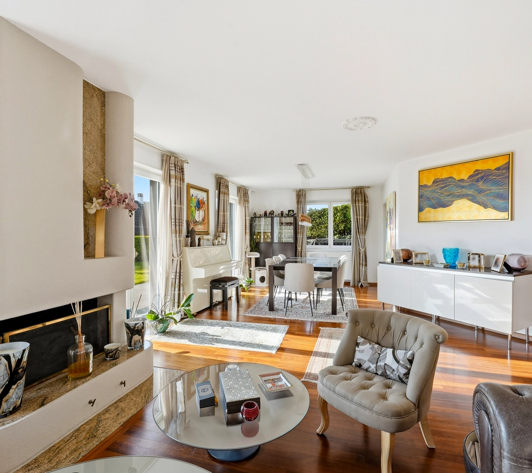 Ravissante villa familiale de 6,5 pièces à Pully