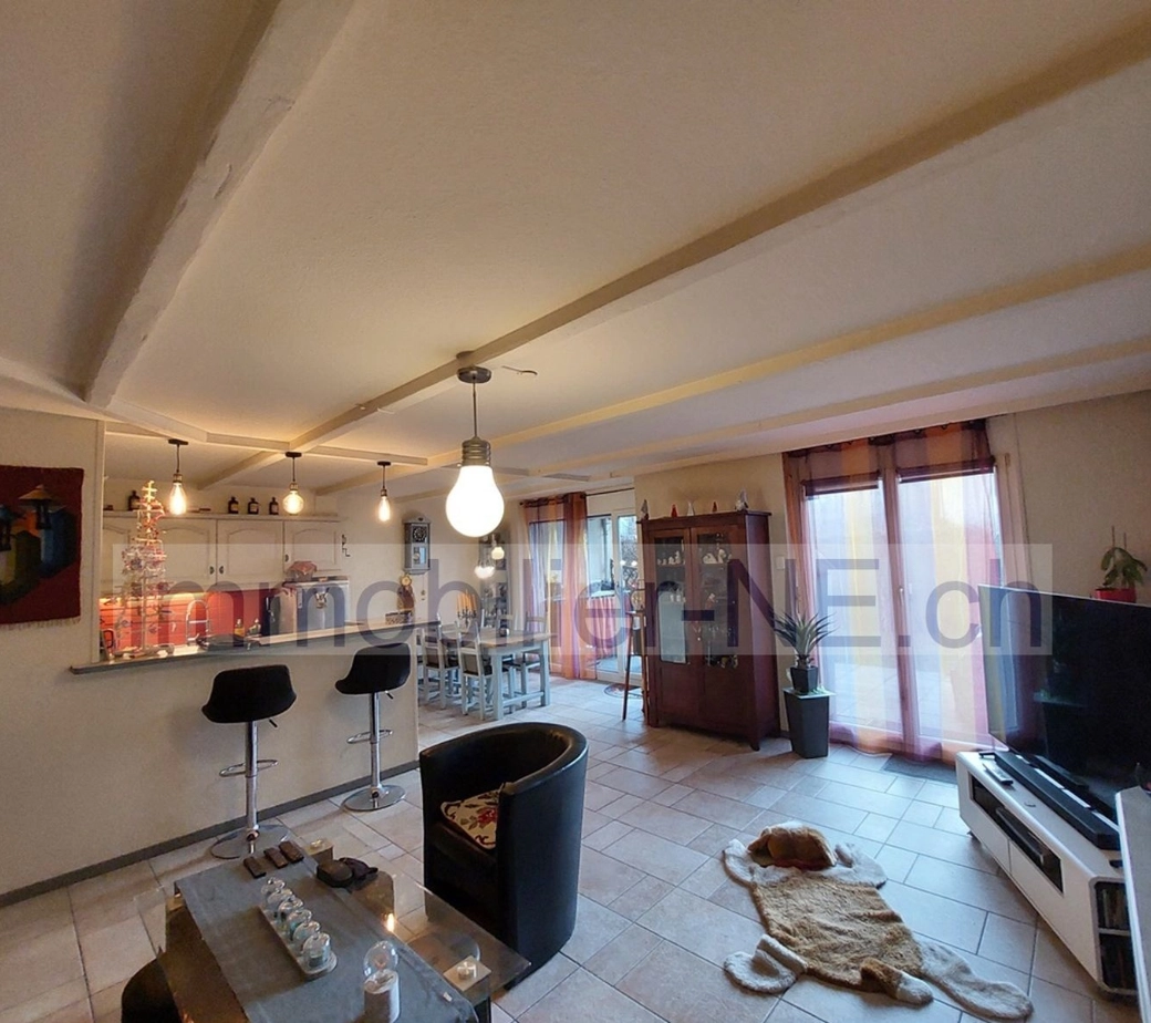 Appartement moderne de 4,5 pièces avec jardin