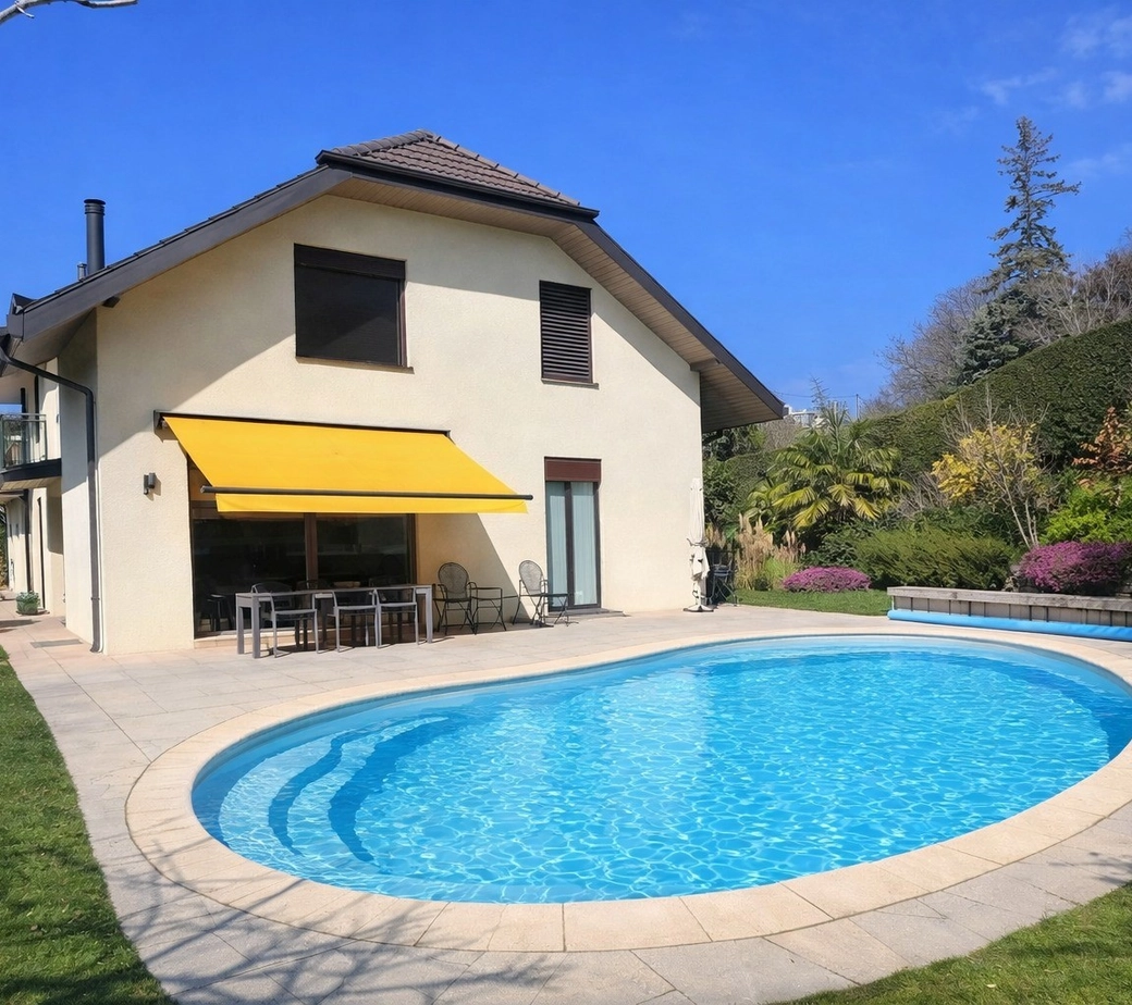 BELLE VILLA INDIVIDUELLE DE 7,5 PIECES AVEC PISCINE DANS UN QUARTIER RESIDENTIEL CALME