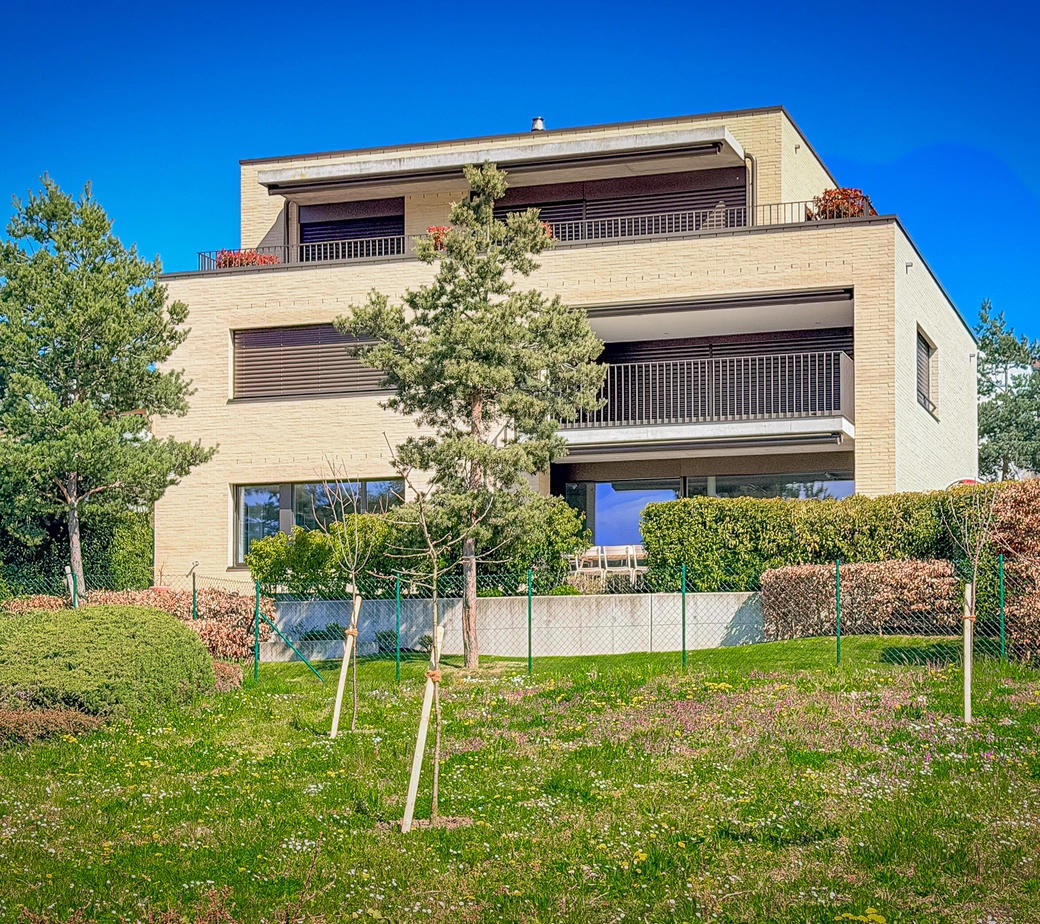 Appartement 7.5p de standing avec jardin & proche des rives