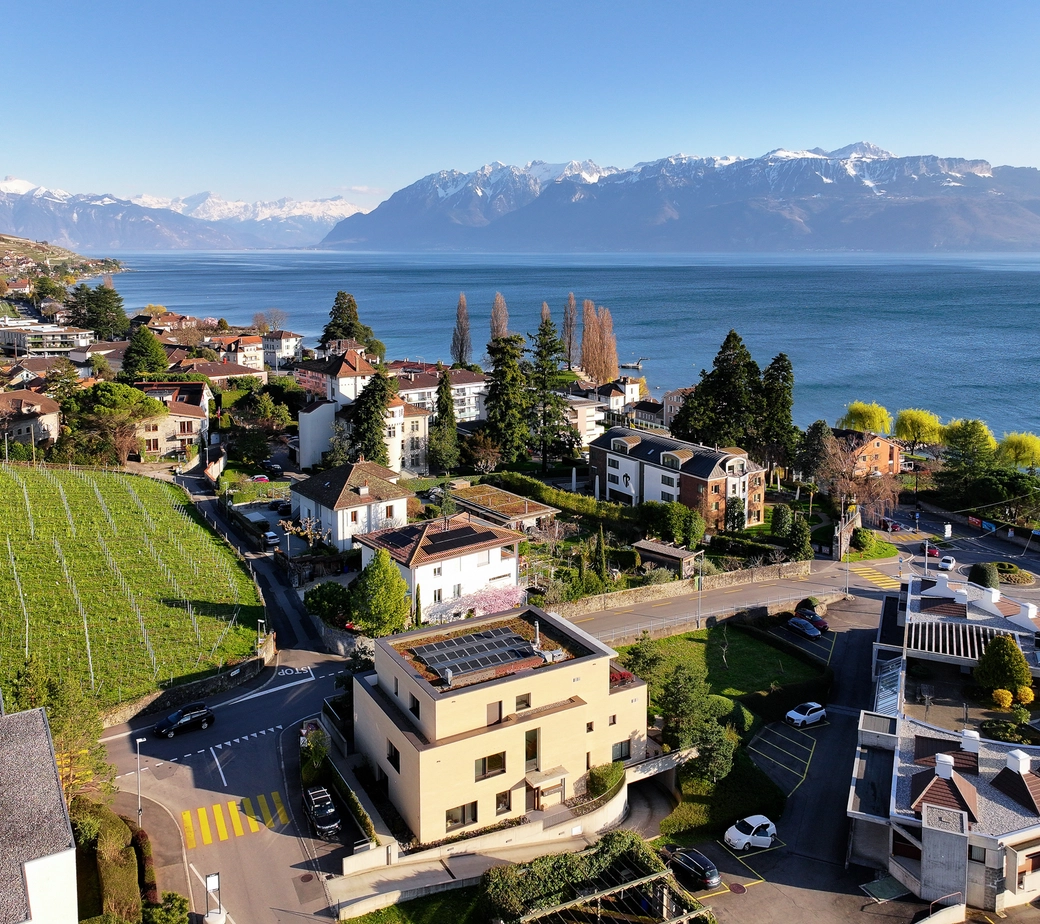 Emplacement privilégié à deux pas du lac