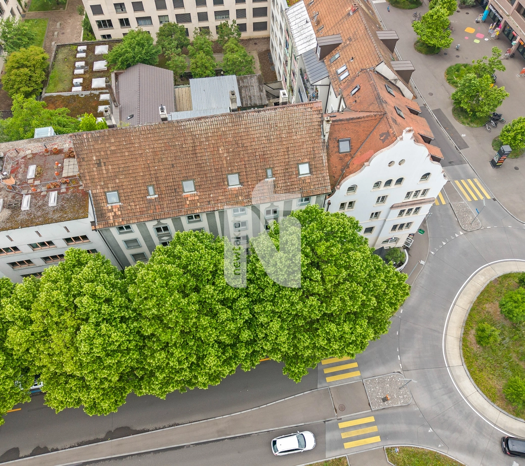 Grosszügiges Wohnen mit Balkon und Gemeinschaftsgarten in Basel