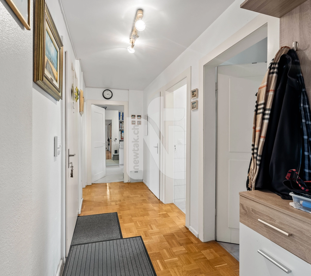 Grosszügiges Wohnen mit Balkon und Gemeinschaftsgarten in Basel