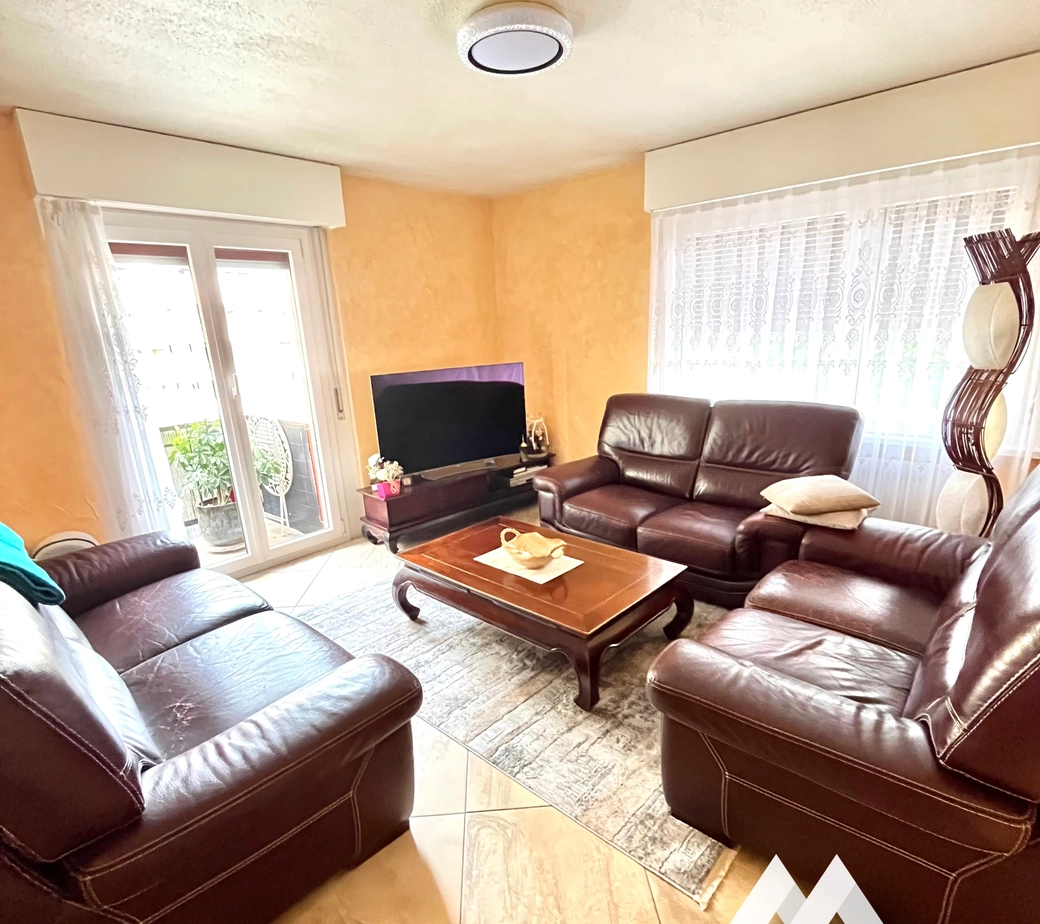 Bel appartement 4.5 Pces de 100 m² au coeur de Chamoson