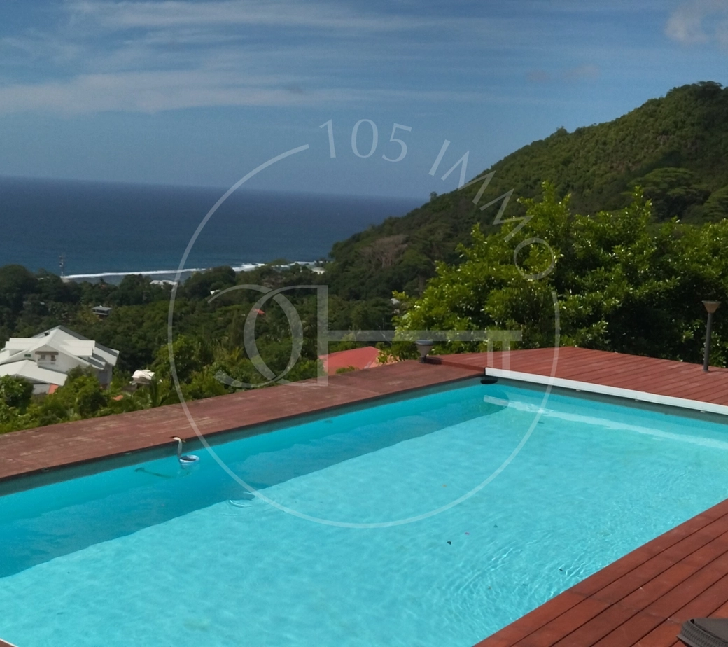 Villa de luxe avec vue sur l'océan