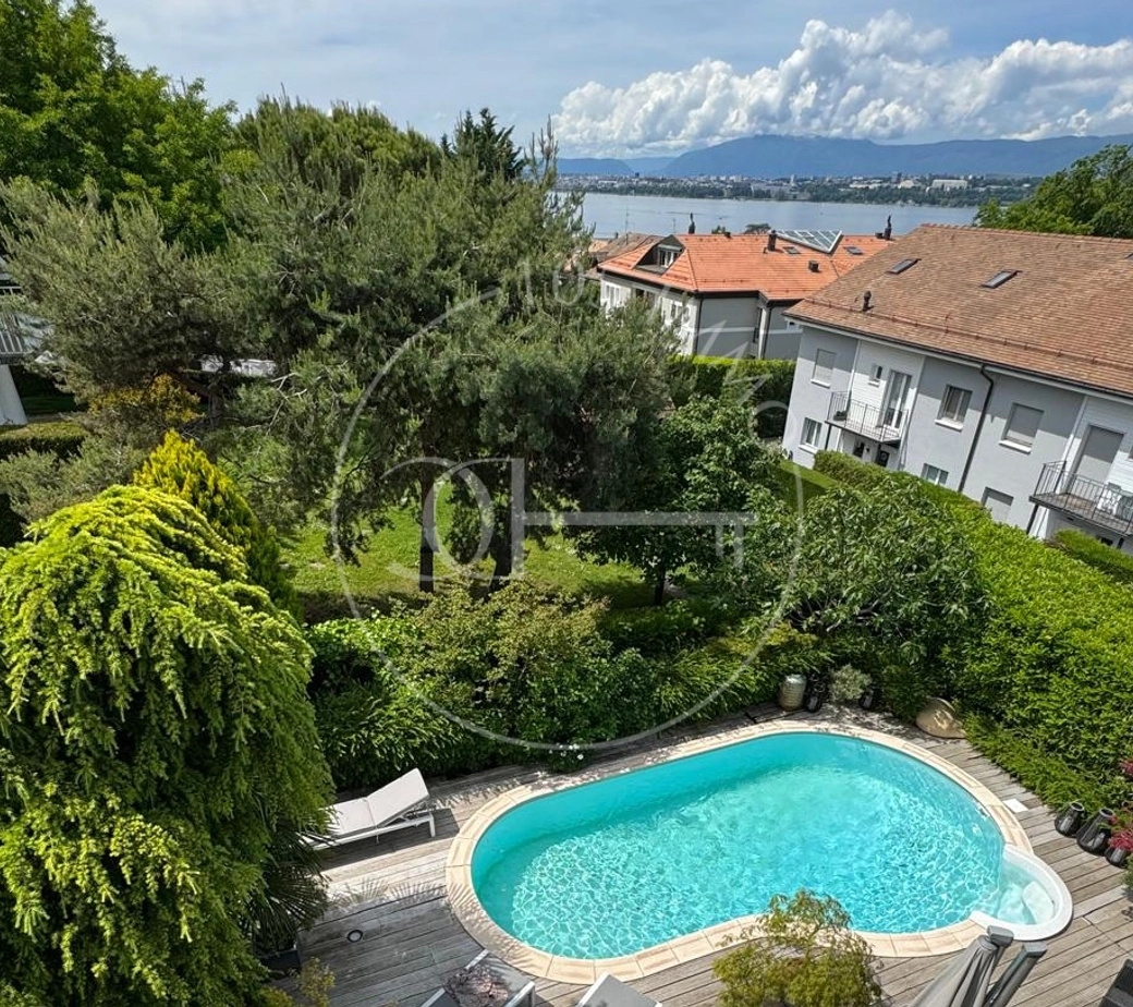 Superbe Townhouse au calme avec piscine