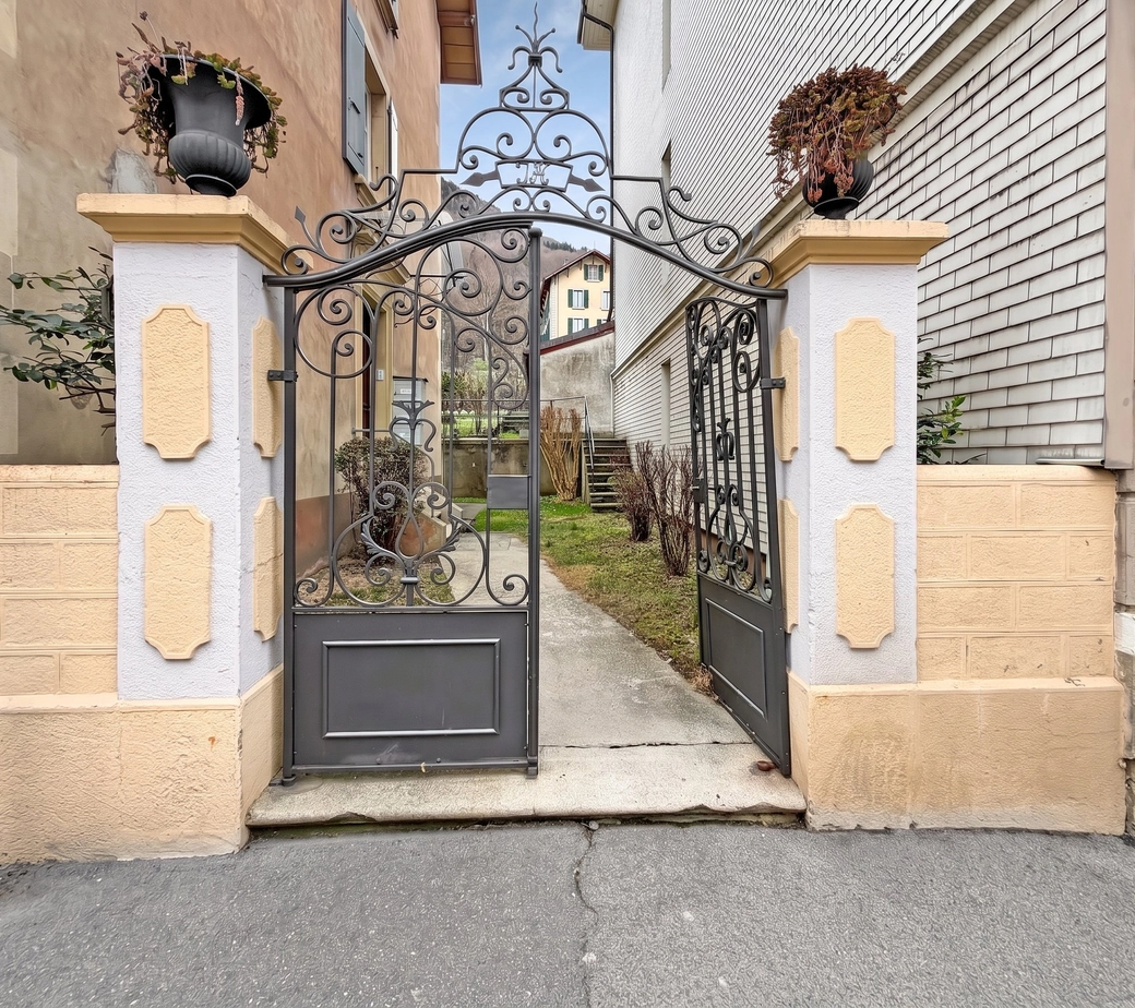 Vallorbe, immeuble de rendement avec 3 habitations