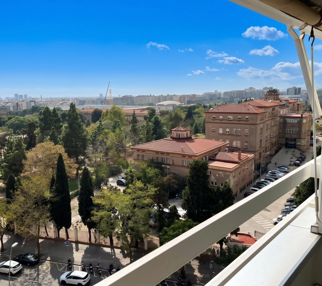 Piso en venta en Calle Sabino Arana 40 La Maternitat i Sant Ramon, Barcelona