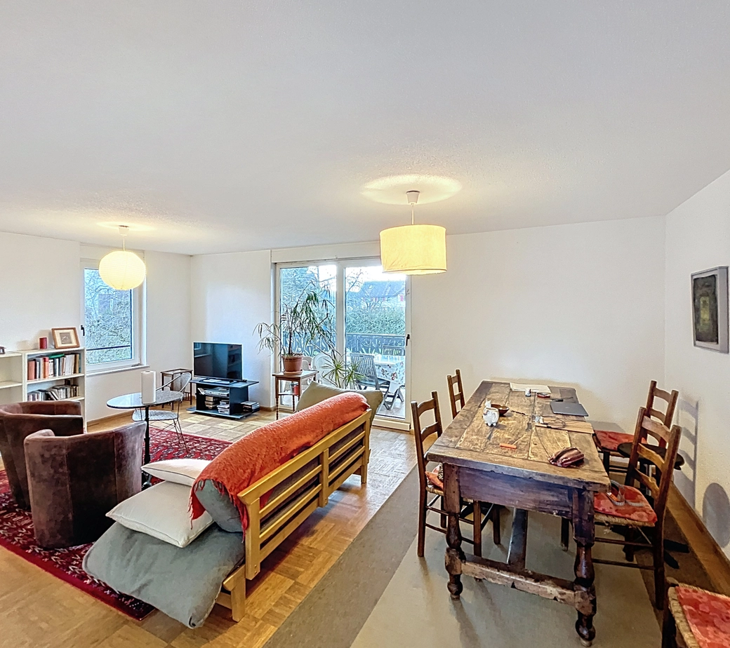 Appartement de 4,5 pces avec grand balcon