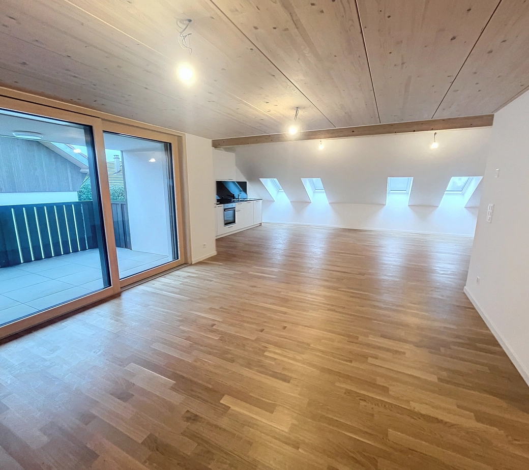 Duplex en attique de 4,5 pces