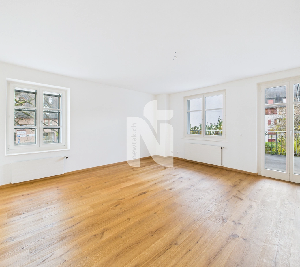 Helle und grosszügige 5.5-Zimmer-Wohnung am Löwenkreisel mit Balkon, Waschturm und 2 Badezimmern