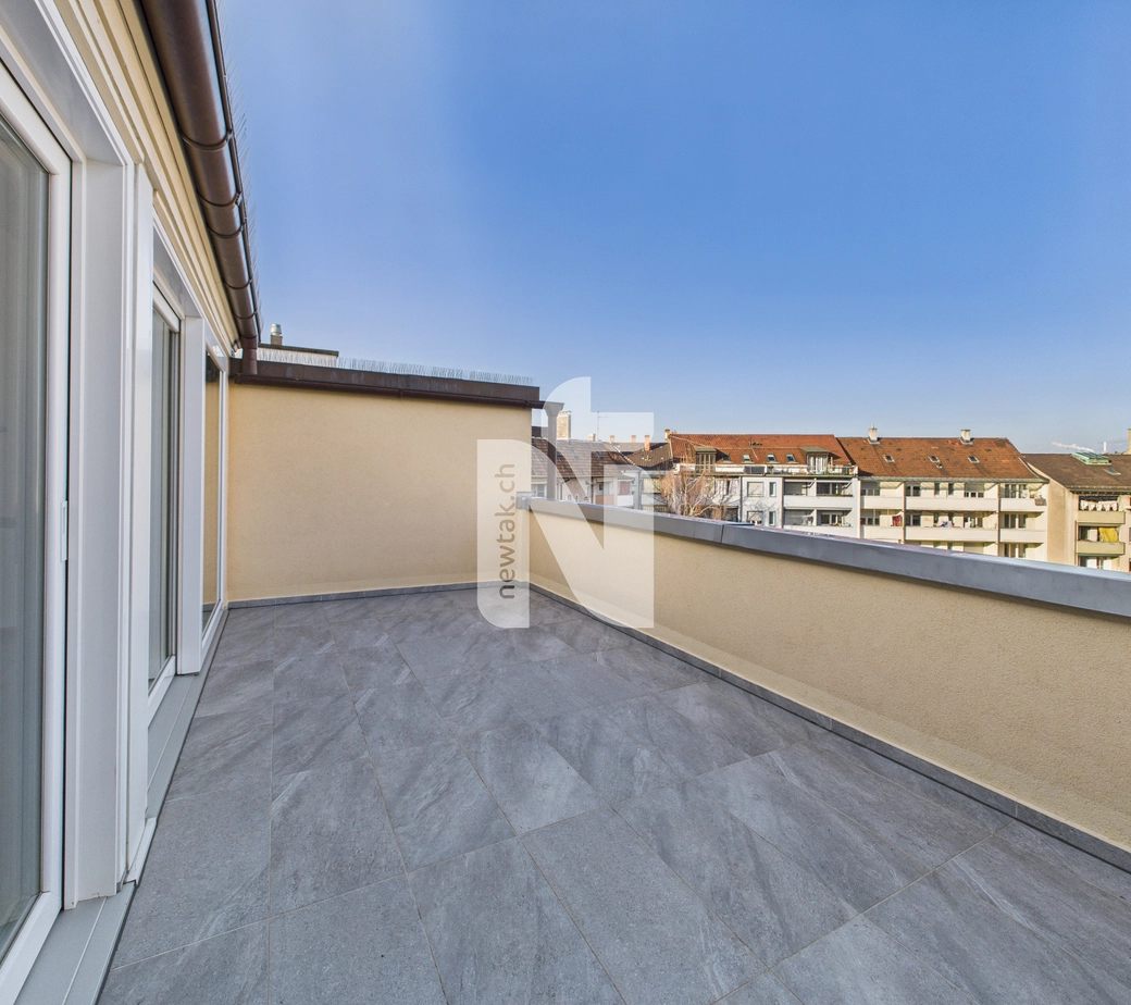 Charmante 3.5-Zimmer-Attikawohnung mit grossem Balkon und direktem Liftzugang – über den Dächern von Basel
