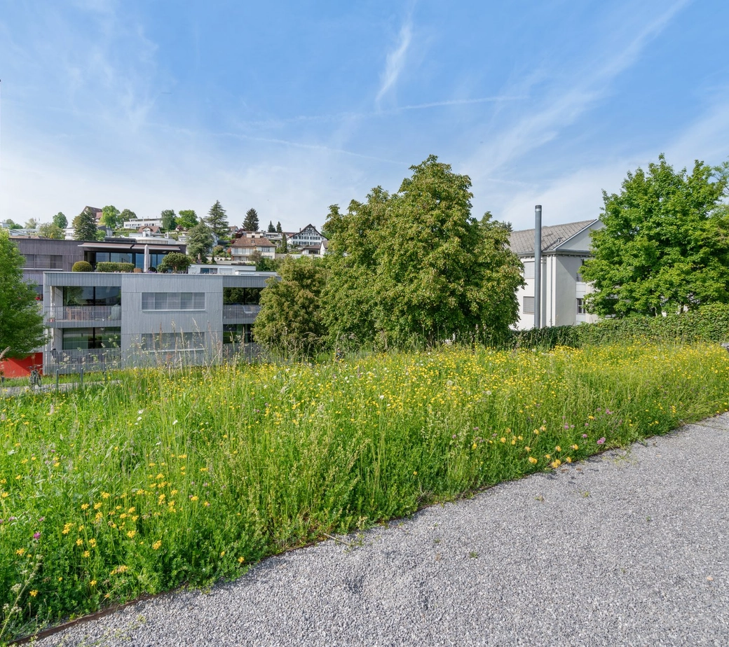 Neuwertig an ruhiger Lage
