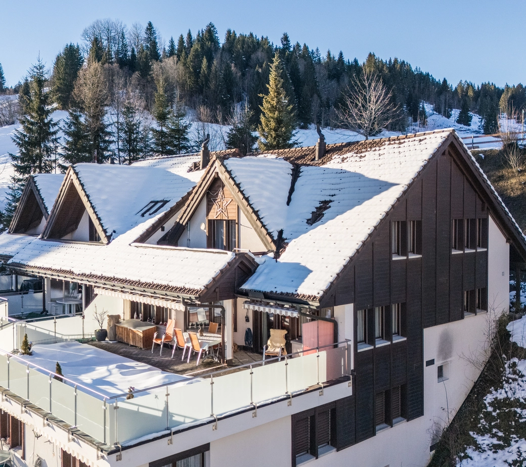 Exklusive Maisonettewohnung mit atemberaubendem Panorama in Oberiberg