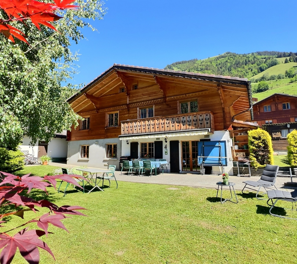 Beau chalet à vendre à Rossinière