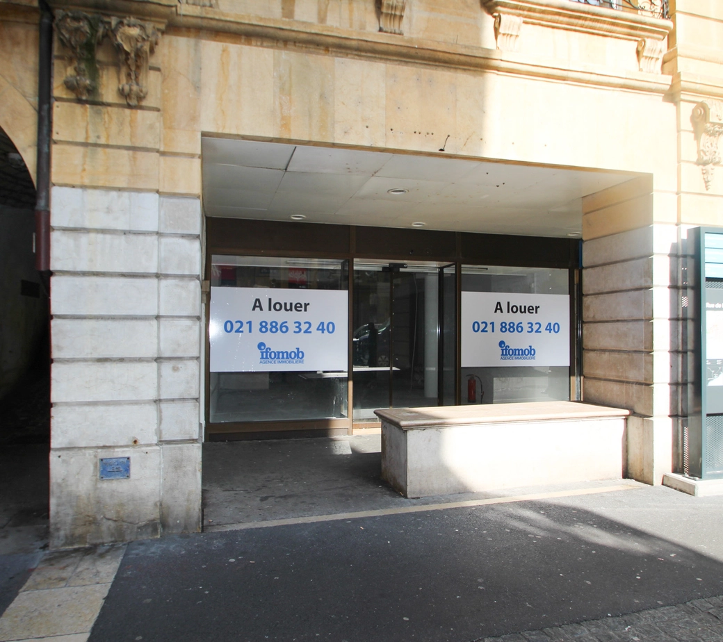 Surface commerciale au rez-de-chaussée située au centre de Neuchâtel