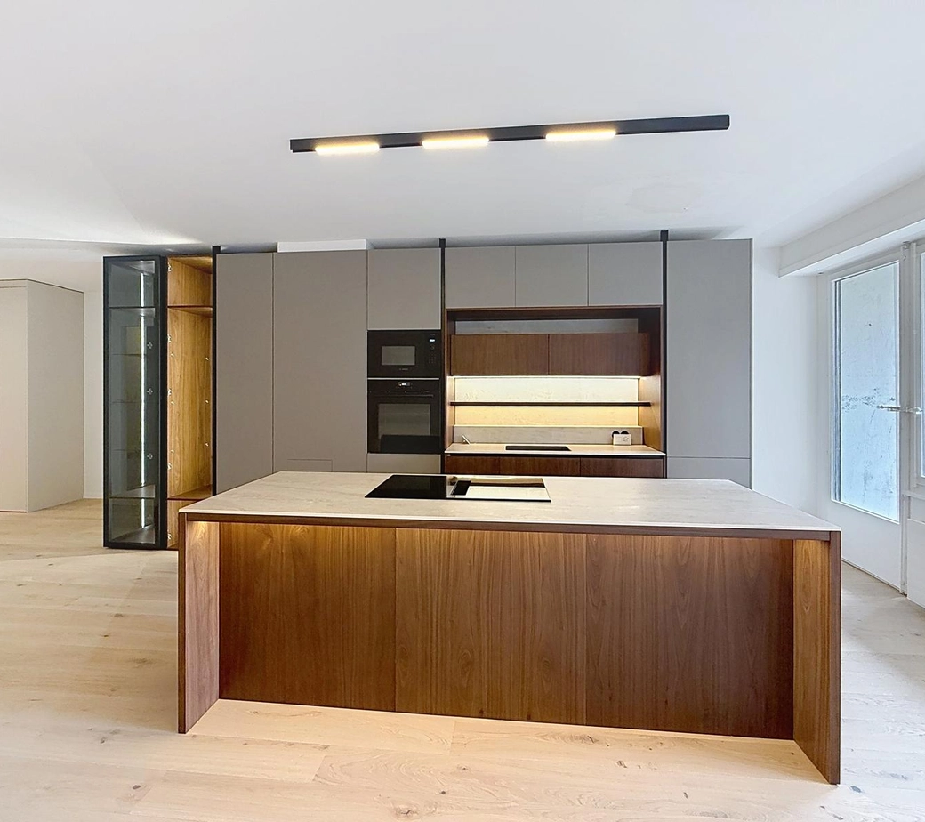 Champel / Parc Bertrand – Appartement 5 pièces en excellent état avec balcon et parking intérieur