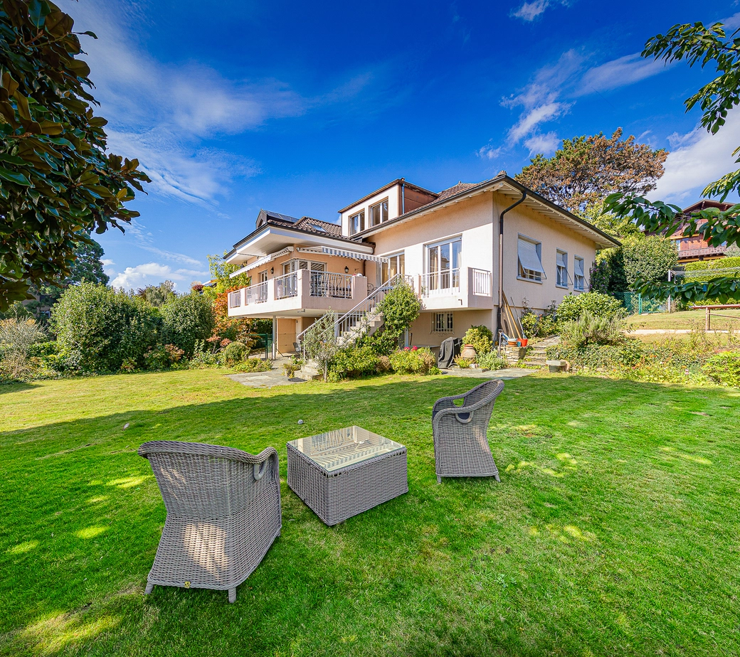 Exceptionnelle adresse pour cette individuelle au centre de Pully
