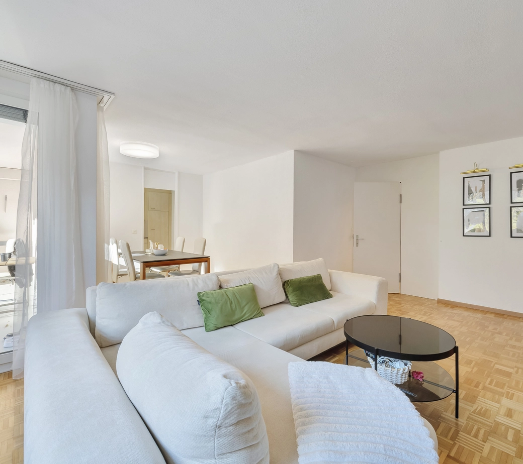 Gemütliche 4.5-Zimmer-Wohnung zum Verkauf in Schübelbach
