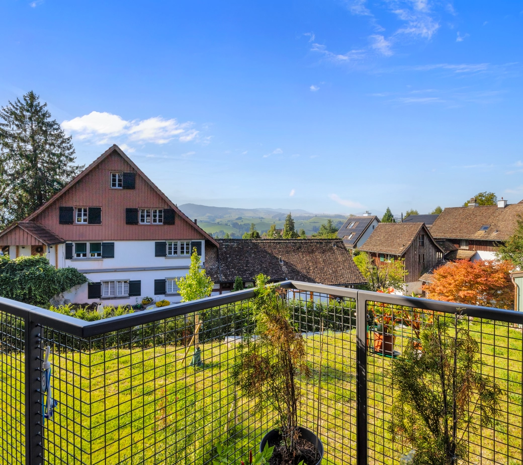 Wunderschöne Maisonette-Gartenwohnung im Hirzel