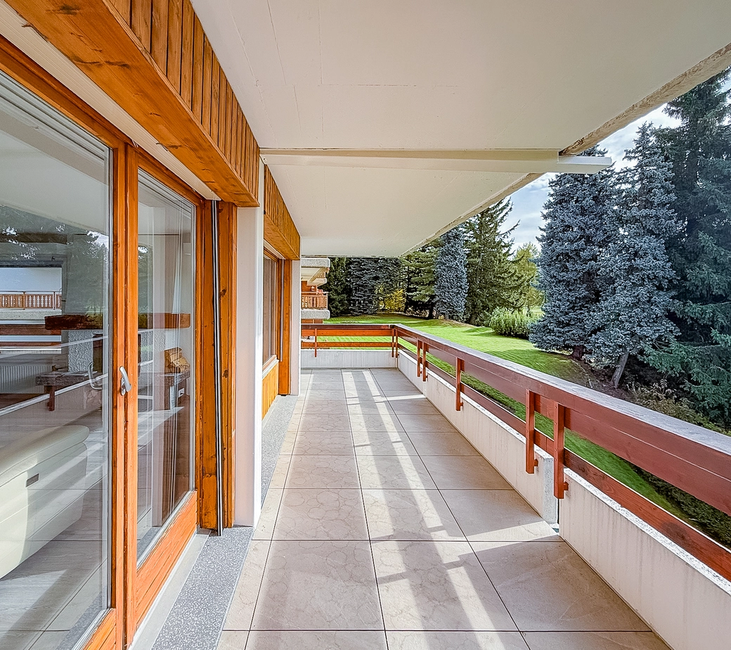 Spacieux 5,5 pièces idéalement situé en bordure du golf de Crans-Montana