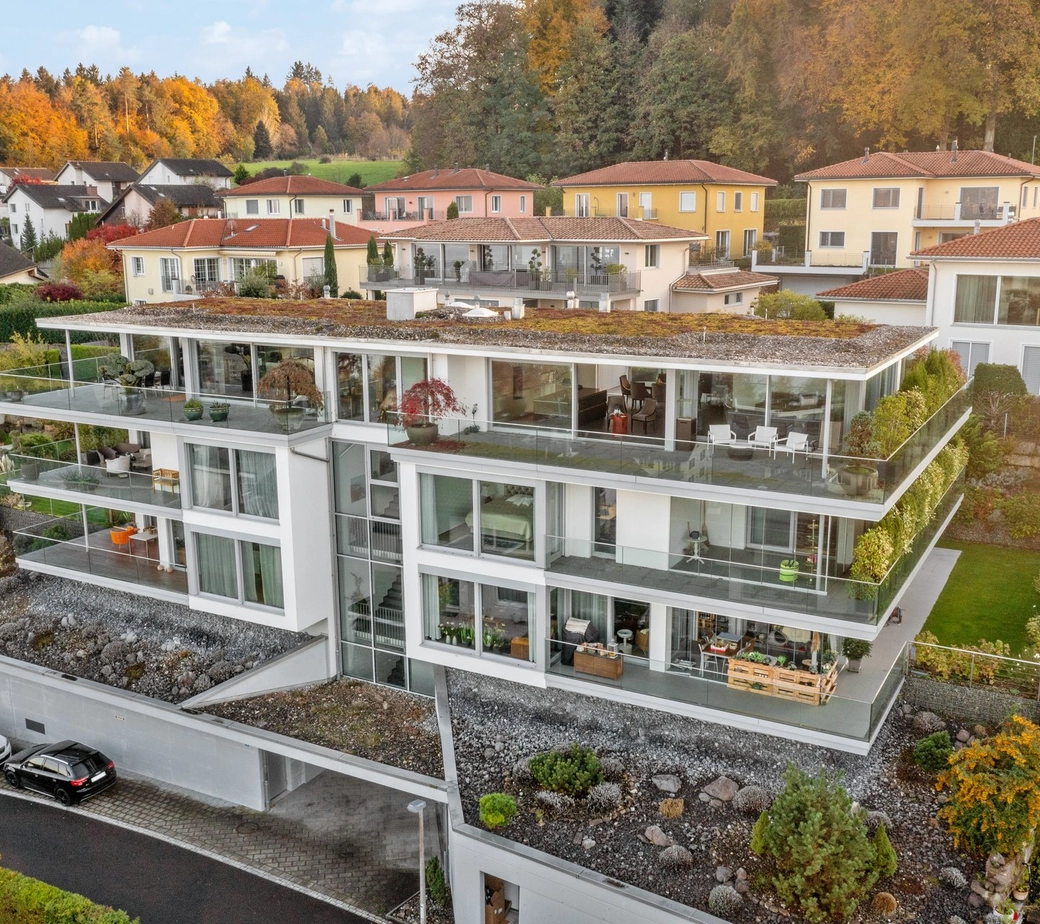 Neuwertig & Luxuriös mit Panoramsicht