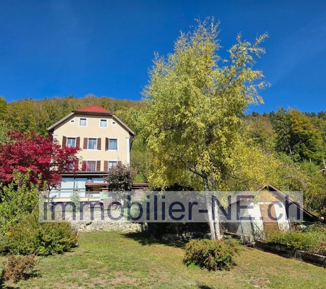 Maison individuelle de caractère avec grand jardin de 1455 m2 et potentiel de construction supplémentaire